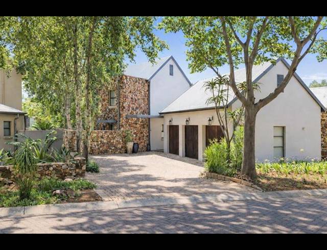 4 BEDROOM HOUSE FOR SALE IN SOUTHDOWNS ESTATE
